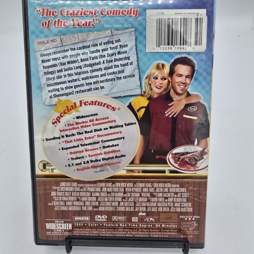 Waiting... (Two-Disc Widescreen Edition) - Picture 3 of 6